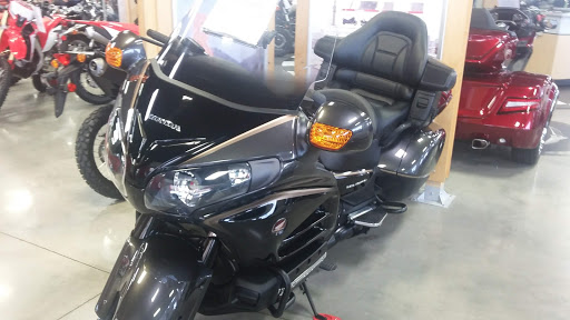 Honda Dealer «Honda of the Ozarks», reviews and photos, 2055 E Kerr St, Springfield, MO 65803, USA