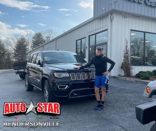 Car Dealer «Hendersonville Chrysler Dodge Jeep Ram», reviews and photos, 401 Duncan Hill Rd, Hendersonville, NC 28792, USA