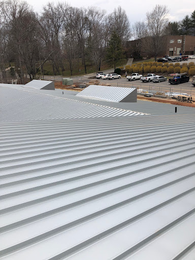 Roofing Contractor «Benton Roofing», reviews and photos, 2421 Spartanburg Hwy, East Flat Rock, NC 28726, USA