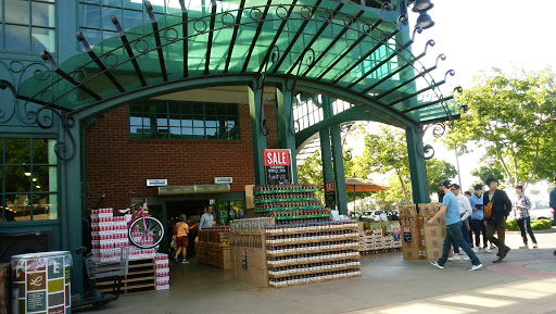 Grocery Store «Nugget Markets», reviews and photos, 1414 E Covell Blvd, Davis, CA 95616, USA