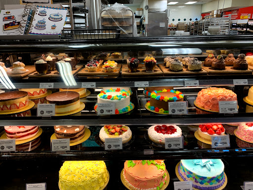 Grocery Store «H-E-B Grocery», reviews and photos, 7811 McPherson Rd, Laredo, TX 78045, USA