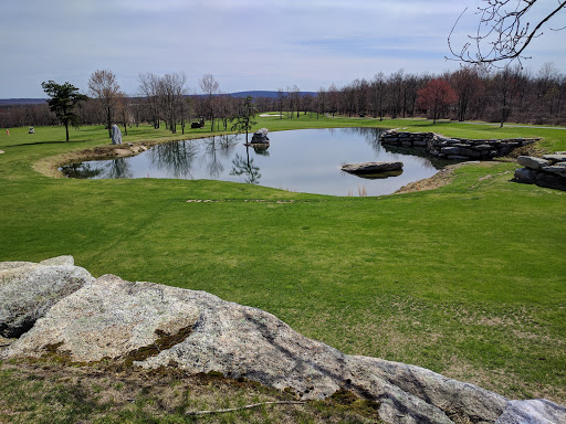 Golf Shop «Eagle Rock Golf Clubhouse & Pro Shop», reviews and photos, 191 Turnberry Ln, Hazle Township, PA 18202, USA