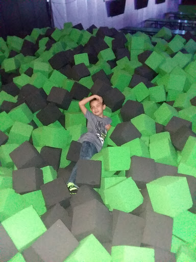 Amusement Center «Launch Trampoline Park», reviews and photos, 105 Pace Blvd, Warwick, RI 02888, USA