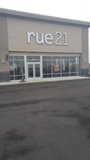 rue21, 2243 Barrett Dr c, Greenfield, IN 46140, USA, 
