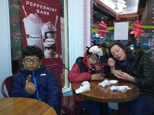 Ice Cream Shop «Häagen-Dazs® Ice Cream Shop», reviews and photos, 3120 M St NW, Washington, DC 20007, USA