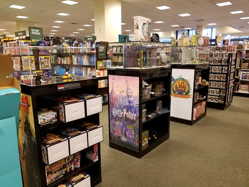 Shopping Mall «Valley View Mall», reviews and photos, 4802 Valley View Blvd NW, Roanoke, VA 24012, USA