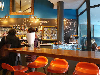 Coccinelle Café - Rue Pichard 18, 1003 Lausanne, Switzerland
