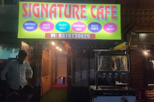 Signature cafe- cabin cafe in Jaipur, Couples cafe image