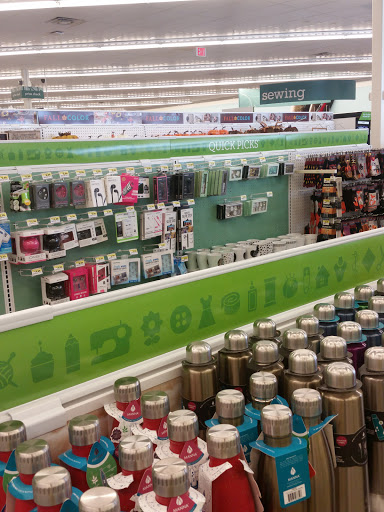 Fabric Store «Jo-Ann Fabrics and Crafts», reviews and photos, 463877 FL-200, Yulee, FL 32097, USA