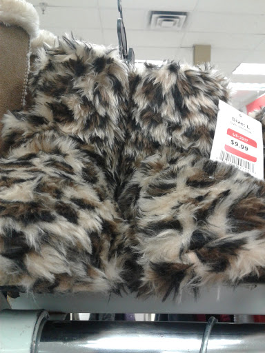 Thrift Store «Value Village», reviews and photos, 12515 116th Ave NE, Kirkland, WA 98034, USA