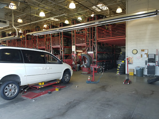 Tire Shop «Discount Tire Store - Lindon, UT», reviews and photos, 564 Lindon Park Dr #1137, Lindon, UT 84042, USA