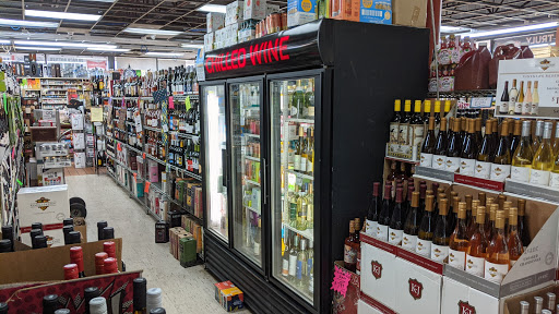 Grocery Store «Penny Lake Grocery», reviews and photos, 1270 S Commerce Rd, Walled Lake, MI 48390, USA