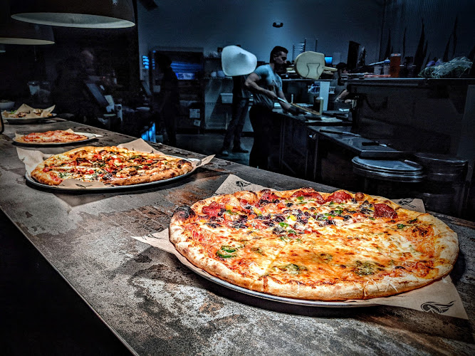 Best Wood Fired pizza place in Cincinnati - Catch-a-Fire Pizza - Oakley