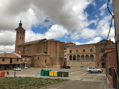 Iglesia de San Miguel de Grajal de Campos Calle Puerta Igles, 2, 24340 Grajal de Campos, León, España