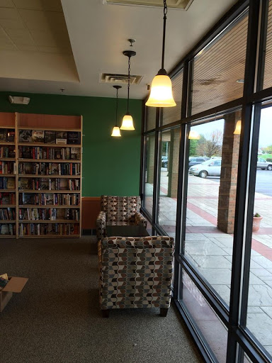 Book Store «Walls of Books», reviews and photos, 7739 Tylers Pl Blvd, West Chester Township, OH 45069, USA