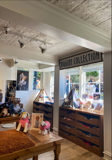 Pet Supply Store «Diggidy Dog», reviews and photos, Ocean Ave & Monte Verde St, Carmel-By-The-Sea, CA 93923, USA