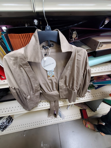 Thrift Store «Goodwill Store», reviews and photos, 1212 Applegate Ln, Clarksville, IN 47129, USA