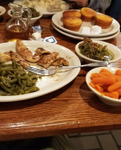 American Restaurant «Cracker Barrel Old Country Store», reviews and photos, 5035 Hinkleville Rd, Paducah, KY 42001, USA