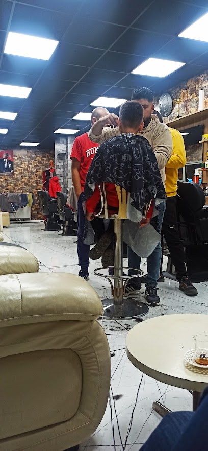BALK10 barber saloon