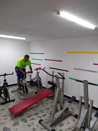World Gym Fitnees - C. Andrés Quintana Roo Nte. 508, Francisco Murguía, 50130 Toluca de Lerdo, Méx., Mexico
