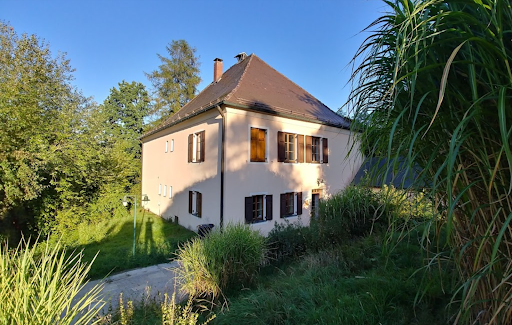 Tierarztpraxis Nistler (Regerstraße) unter Viechtach, Bayern