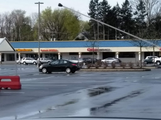 Shopping Mall «Manor Shopping Center», reviews and photos, 1234 Millersville Pike, Lancaster, PA 17603, USA