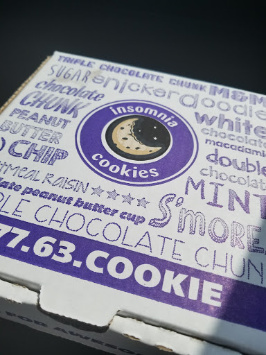Cookie Shop «Insomnia Cookies», reviews and photos, 1804 E North Ave, Milwaukee, WI 53202, USA