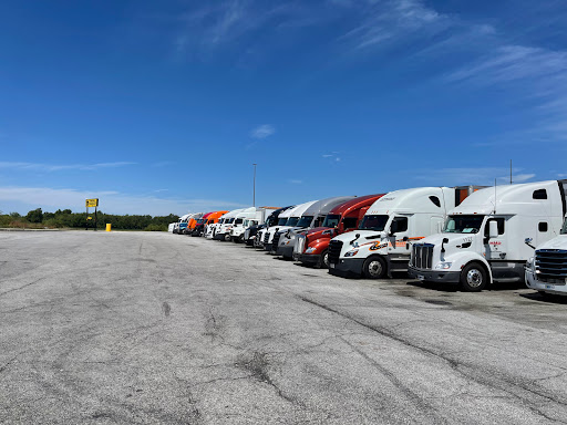 Gas Station «Flying J», reviews and photos, 520 S State Rd 39, Lebanon, IN 46052, USA