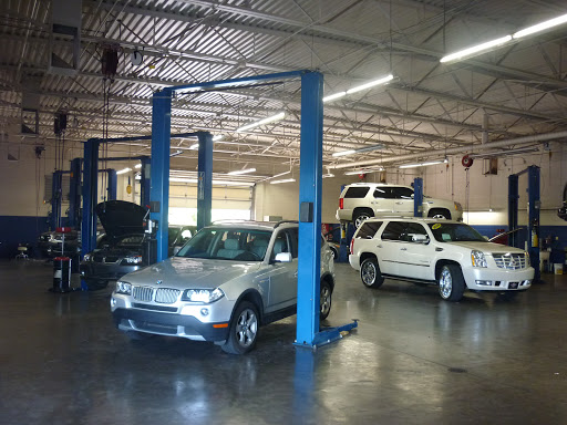Used Car Dealer «Luxury Motorsports», reviews and photos, 2141 E Bell Rd, Phoenix, AZ 85022, USA