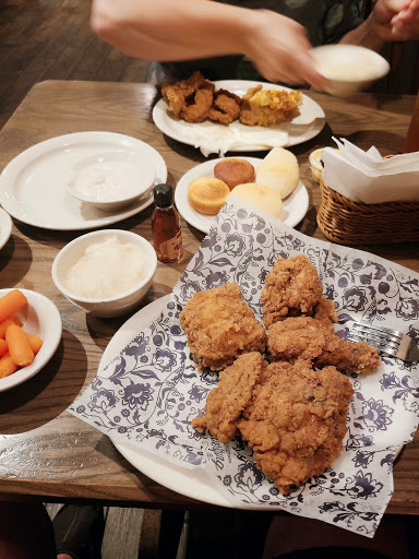 American Restaurant «Cracker Barrel Old Country Store», reviews and photos, 1740 Scenic Hwy N, Snellville, GA 30078, USA