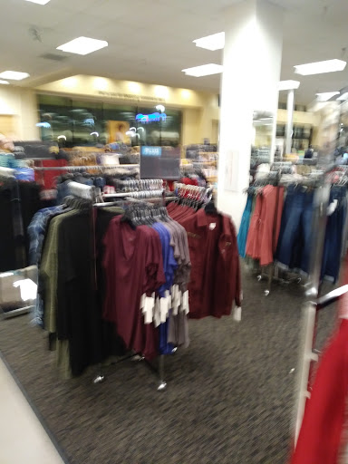 Department Store «Nordstrom Rack Towne Place at Garden State Park», reviews and photos, 951 Haddonfield Rd a, Cherry Hill, NJ 08002, USA