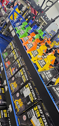 Harbor Freight - Photo 4 - Car repair in Tulare, CA, Visalia