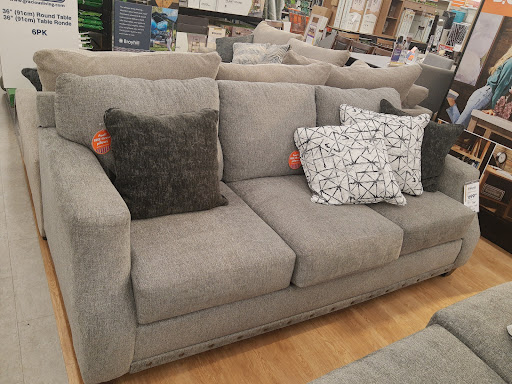  «Big Lots», reviews and photos, 15177 Pearl Rd, Strongsville, OH 44136, USA