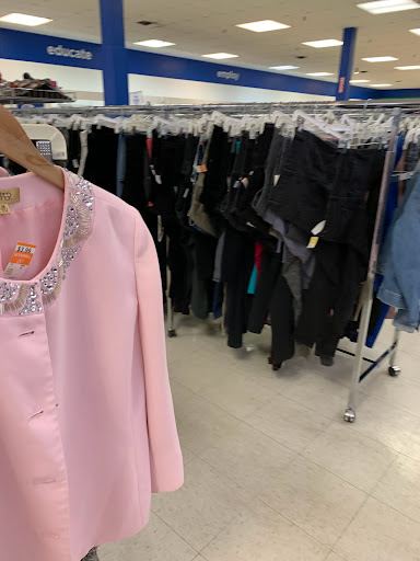 Thrift Store «Goodwill Industries of Kansas», reviews and photos