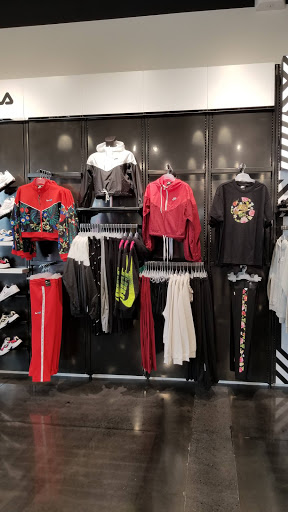 Shopping Mall «Cedarbrook Plaza Shopping Center», reviews and photos, 1000 Easton Rd, Wyncote, PA 19095, USA