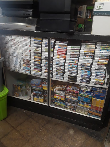 Video Game Store «Propaganda Palace», reviews and photos, 2100 McCullough Ave, San Antonio, TX 78212, USA