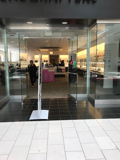 Eye Care Center «LensCrafters», reviews and photos, 9730 SW Washington Square Rd, Tigard, OR 97223, USA