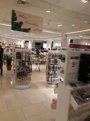 Clothing Store «F21 XXI», reviews and photos, 112 Plaza Dr, West Covina, CA 91790, USA