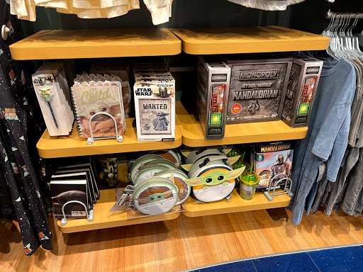 Toy Store «Disney Store», reviews and photos, 500 W Farms Mall, Farmington, CT 06032, USA