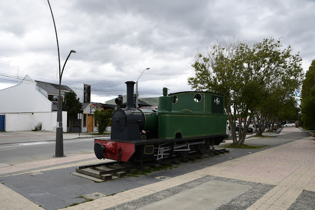 Locomotora Mc Lleland- Plaza Puerto Natales