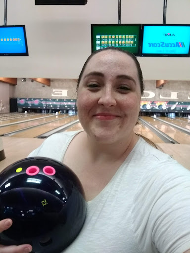 Restaurant «Glacier Lanes Restaurant & Lounge», reviews and photos, 9630 Evergreen Way, Everett, WA 98204, USA