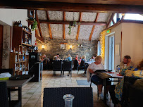 Atmosphère du Restaurant La Main à la Pâte à Saint-Lary-Soulan - n°1