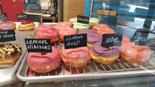 Dessert Shop «Delicious Donuts», reviews and photos, 12 SE Grand Ave, Portland, OR 97214, USA