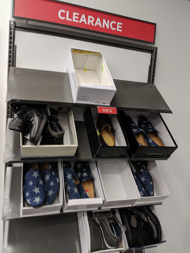 Department Store «Saks OFF 5TH», reviews and photos, 6502 Springfield Mall, Springfield, VA 22150, USA