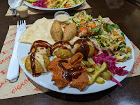 Plats et boissons du Restaurant végétalien Cigkoftem à Lyon - n°6