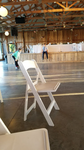 Wedding Venue «The Pick Inn», reviews and photos, 550 Zieglers Fort Rd, Gallatin, TN 37066, USA