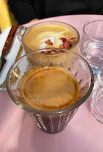 Cappuccino du Restaurant servant le petit-déjeuner Bon Bouquet Café à Paris - n°14