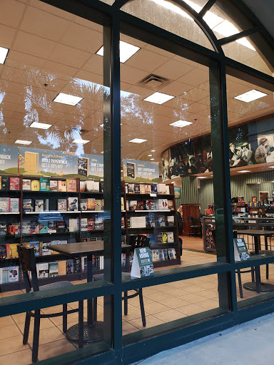 Book Store «Barnes & Noble», reviews and photos, 20 Hatton Pl, Hilton Head Island, SC 29926, USA