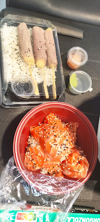 Plats et boissons du Restaurant de sushis MAKOTO Sushi & ASIA Food, Soual - n°9