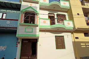 Lathiyan house image